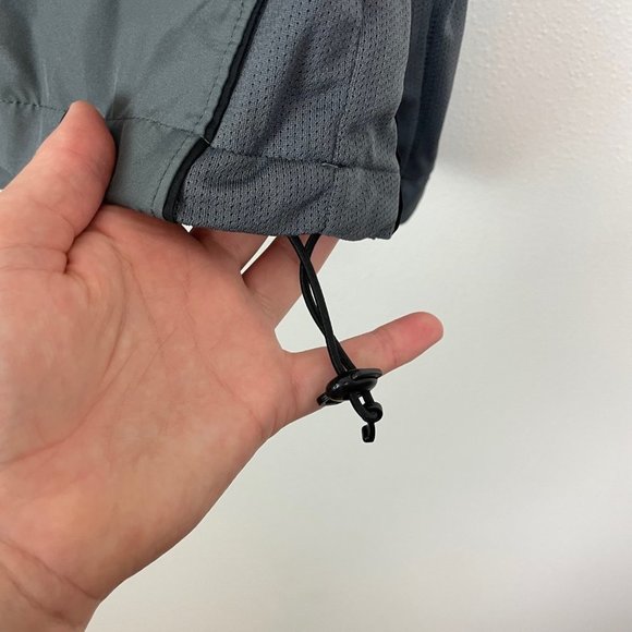 C9 by Champion Woman's Sz S Gray Vented Running Windbreaker Jacket - Picture 2 of 6